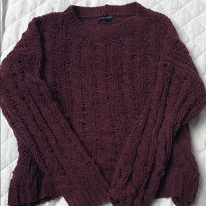 American Eagle Maroon sweater